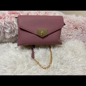 Blush shoulder bag- gold chain straps